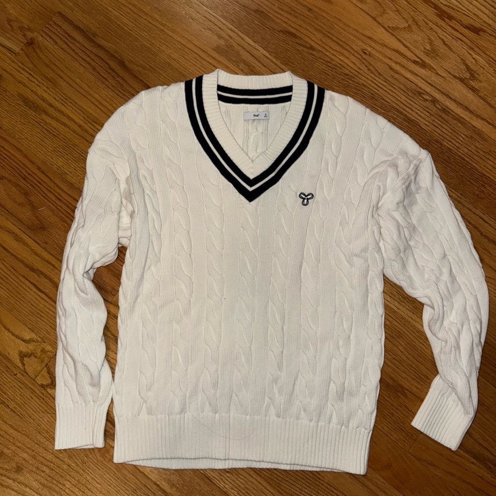 Aritzia TNA cable knit sweater